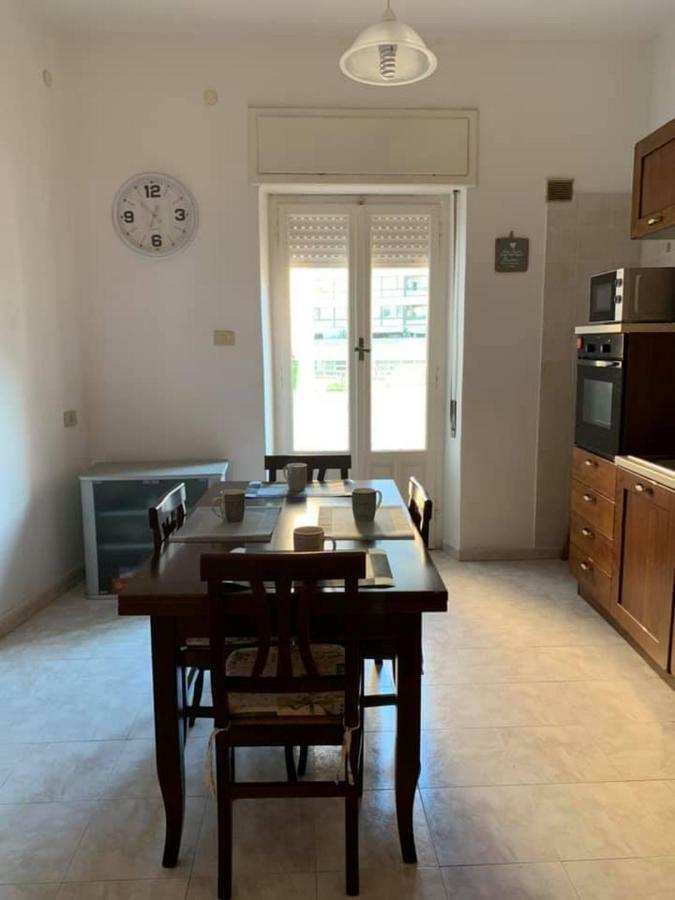 Hotel Il Corso Cagliari Esterno foto